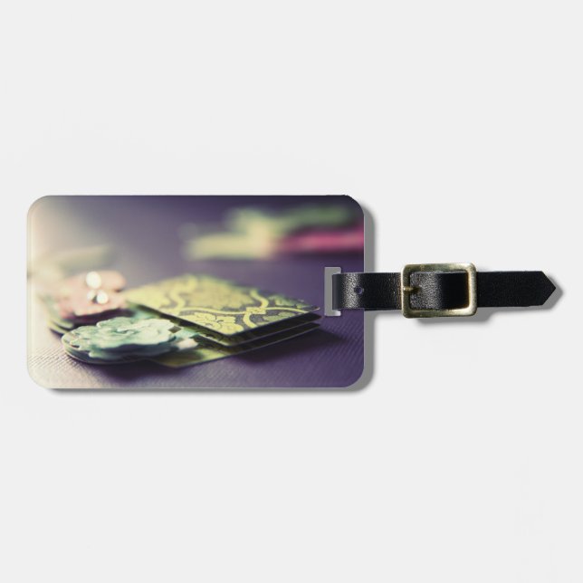 In relief ...luggage tag (Front Horizontal)
