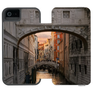  INCIPIO WATSON™ iPhone 5 WALLET CASE