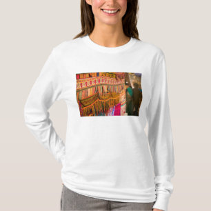 INDIA, Goa, Baga: Saturday Evening Market (NR) T-Shirt