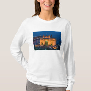 INDIA, Mumbai (Bombay): Gateway of India / T-Shirt