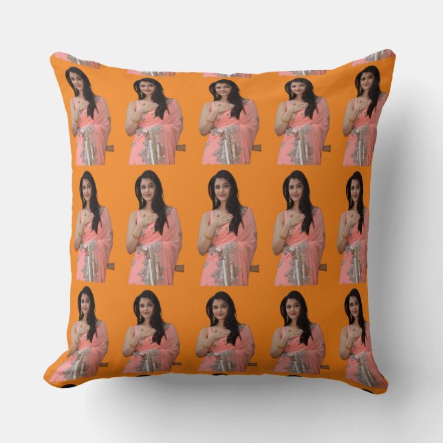 Indian 🇮🇳Aishwarya Rai miss world Bollywood ⭐ Cushion (Front)