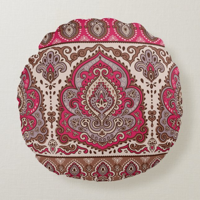 Indian floral paisley, ethnic mandala pattern. round cushion (Front)