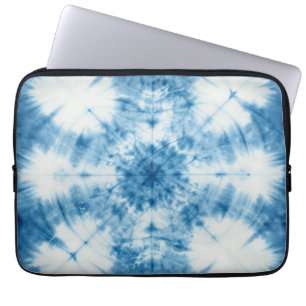 Indigo Blue Shibori Tie Dye Pattern Laptop Sleeve