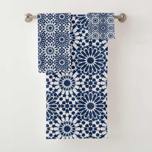 Indigo Moroccan Geometric Star Mosaic Pattern Bath Towel Set (Insitu)