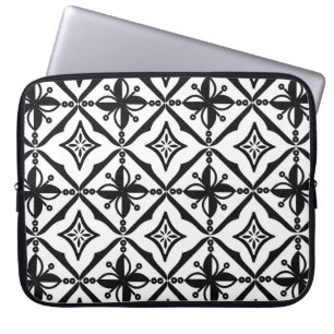 Indonesian batik motifs with very distinctive patt laptop sleeve