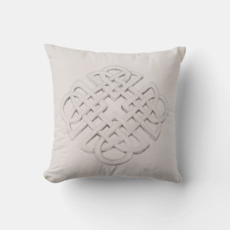 Infinite Celtic Knot Drawing Cushion