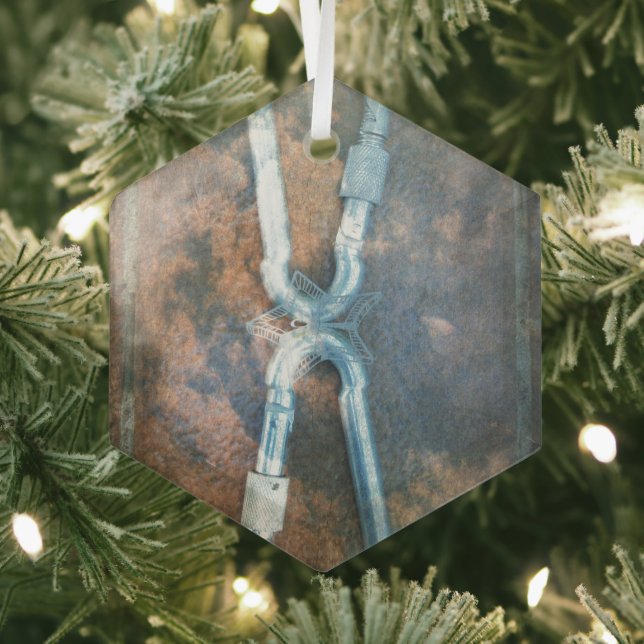 Infinity silver star glass tree decoration (Insitu)