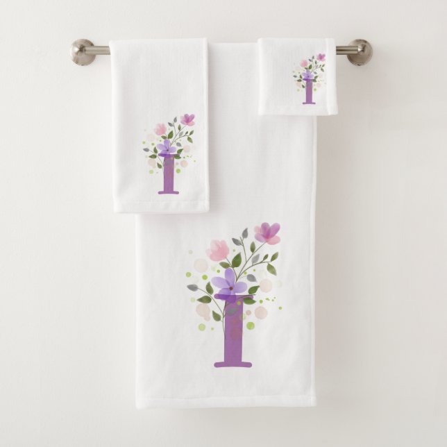 Initial Letter I Plus Floral Design Bath Towel Set (Insitu)