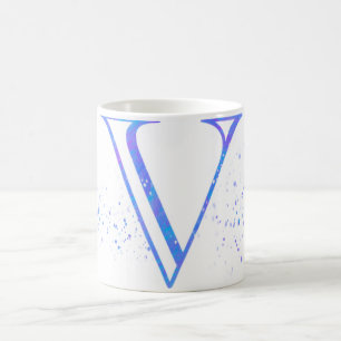 initial V mug