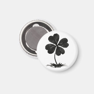 Ink Clover – Symbol of Luck and Simplicity on Magnet