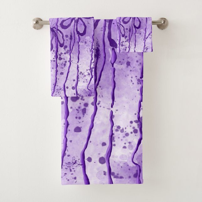Inked Lilies Violet  Sky  Bath Towel Set (Insitu)