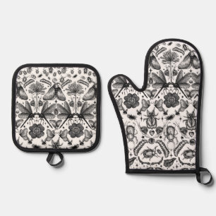 Insects and Bugs Oven Mitt & Pot Holder Set