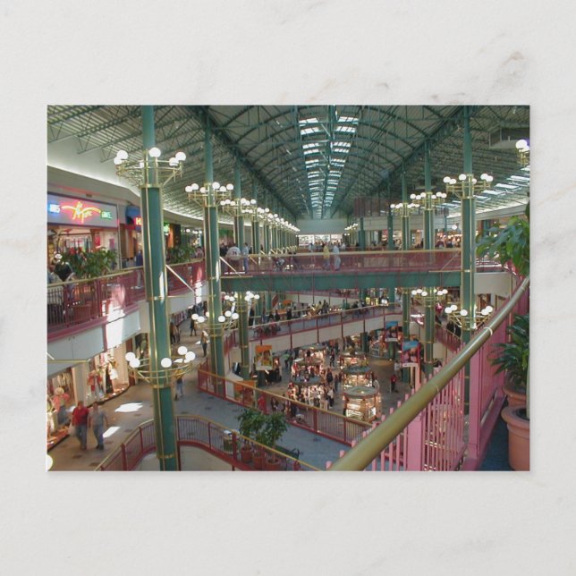 Inside The Mall Of America Minisota Store Crowd Postcard (Front)