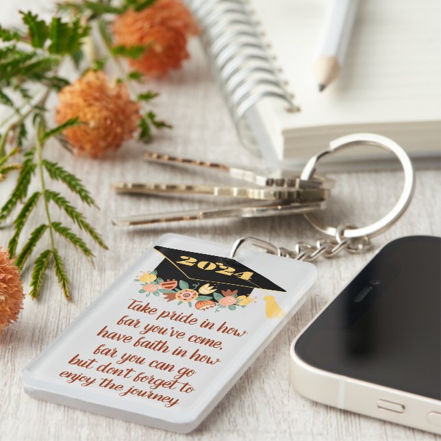 INSPIRATIONAL QUOTE GRADUATION CLASS 2024 KEY RING (Front Right)