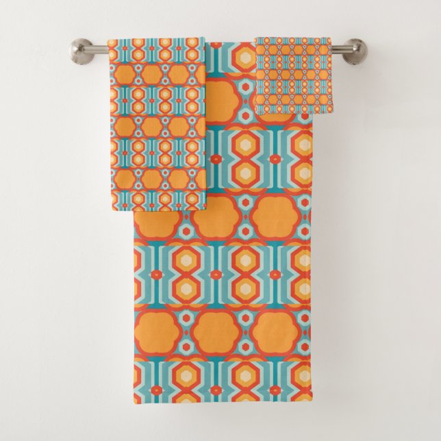 Interconnected Geometric Pattern with Vibrant Colo Bath Towel Set (Insitu)