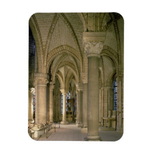Interior view of the ambulatory (photo) magnet