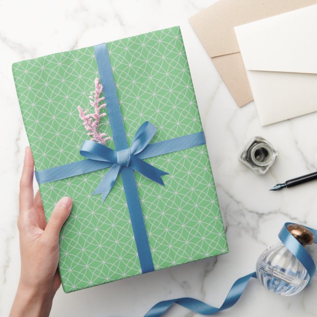 Interlocking Curves on Light Green Wrapping Paper (Gifting)