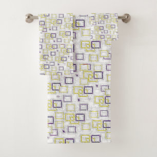 Interlocking Dimensions Bath Towel Set