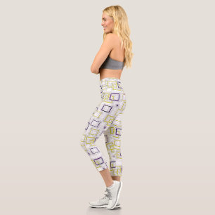 Interlocking Dimensions Capri Leggings