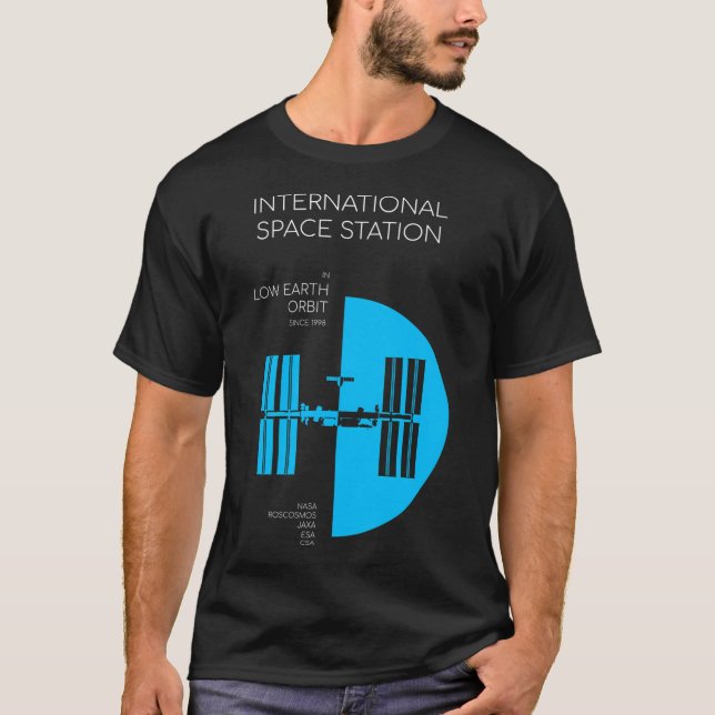 International Space Station. In Low Earth Orbit Si T-Shirt (Front)