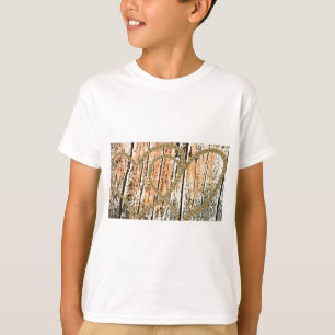 Intertwined hearts love rope heart wood wooden T-Shirt