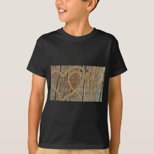 Intertwined hearts tangled rope romantic wooden T-Shirt