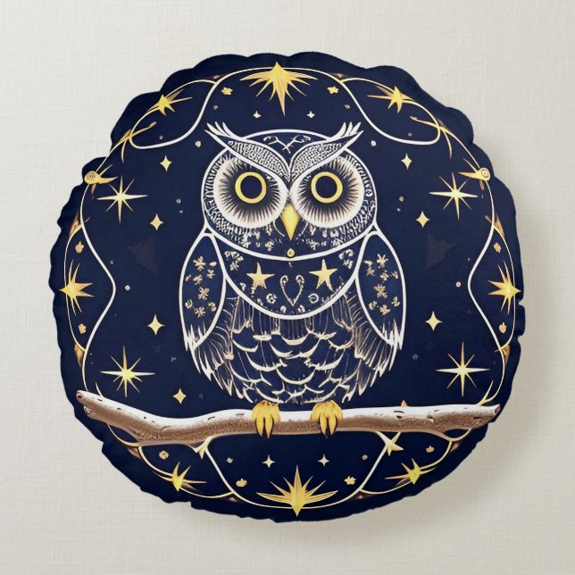 Intricate Night Owl Illustration Round Cushion (Front)