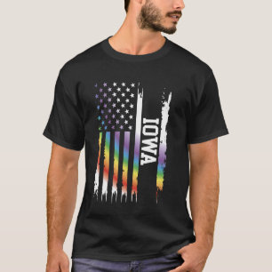 Iowa United States Distressed Rainbow w US Flag T-Shirt