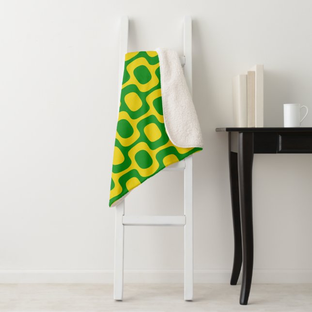Ipanema Sidewalk Pattern, Beach Pattern, Brazil Sherpa Blanket (In Situ)