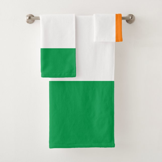 Ireland Flag Bath Towel Set (Insitu)