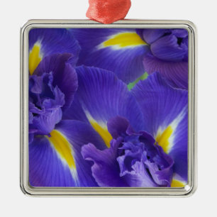 Iris flowers metal ornament