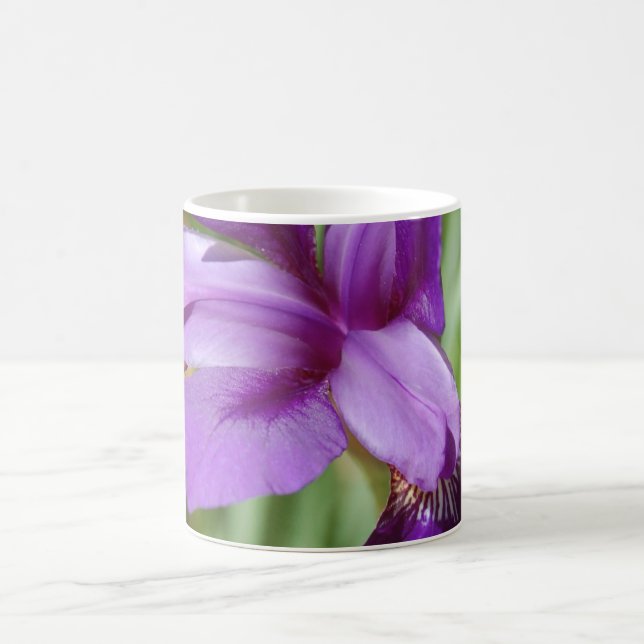 Iris Mug (Center)