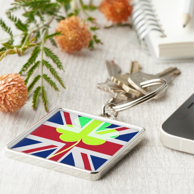 Irish British Flag Shamrock Clover St. Patrick UK Key Ring (Side)