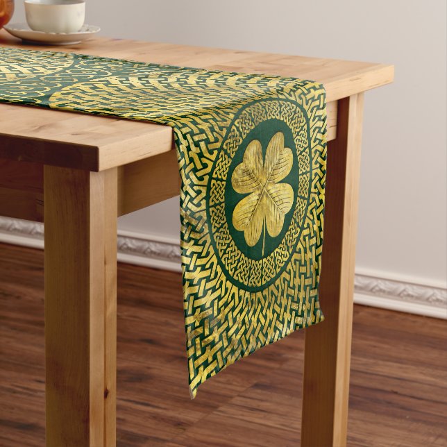Irish Four-leaf clover with Celtic Knot Short Table Runner (In Situ)