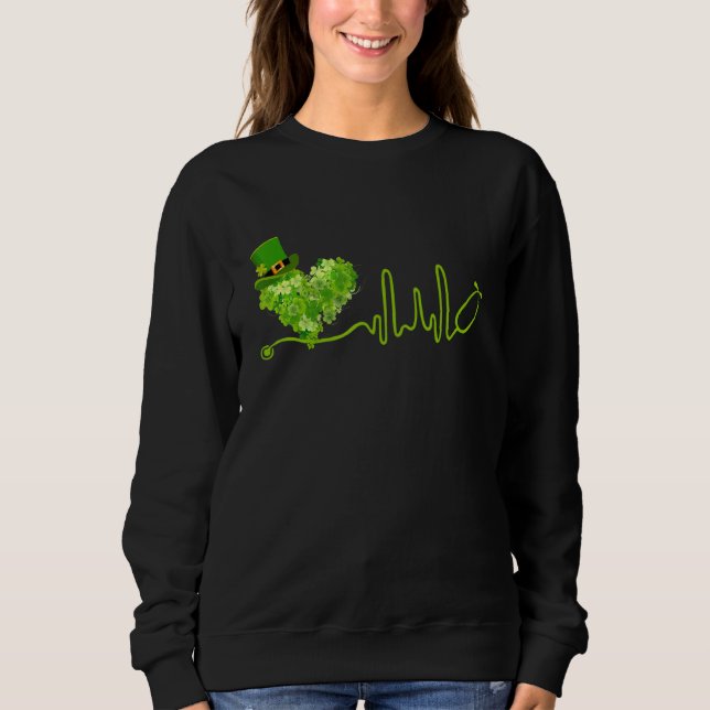 Irish Nurse St Patricks Day Tee Stethoscope & Hear (Front)
