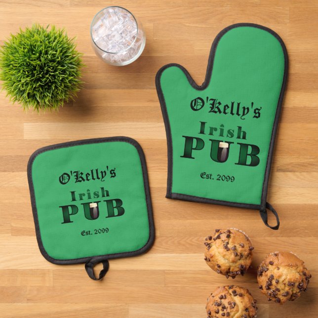 Irish Pub Bar Tavern BBQ Oven Mitt & Pot Holder Set (Top Down)