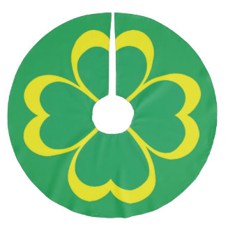 Irish shamrock cross for Saint Patrick’s Day Brushed Polyester Tree Skirt