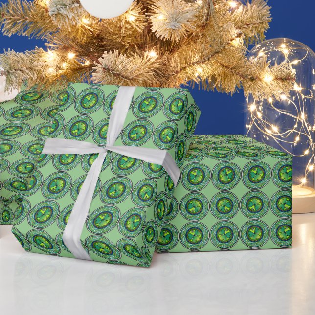 Irish shamrock wrapping paper (Holidays)