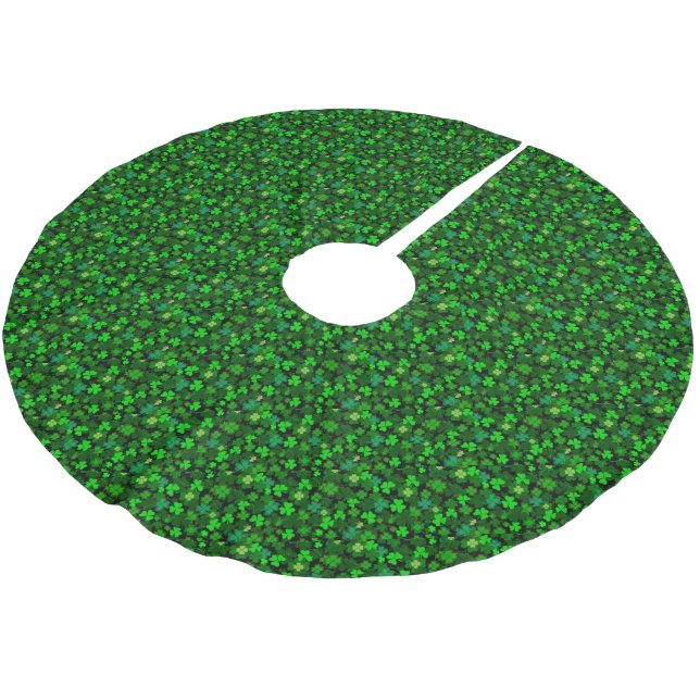 Irish Shamrocks Brushed Polyester Tree Skirt (Angled)