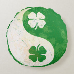 Irish Shamrocks Yin Yang St Patricks Day Round Cushion
