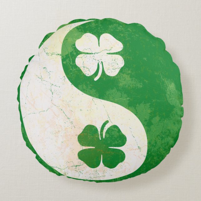 Irish Shamrocks Yin Yang St Patricks Day Round Cushion (Front)