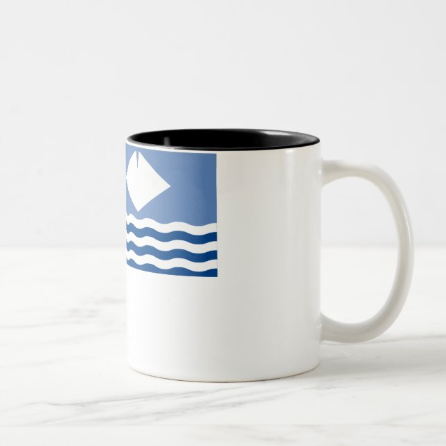 Isle of Wight Flag Two-Tone Coffee Mug (Right)