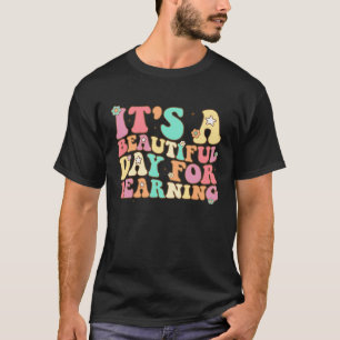 It s Beautiful Day For Learning Retro Teacher Stud T-Shirt