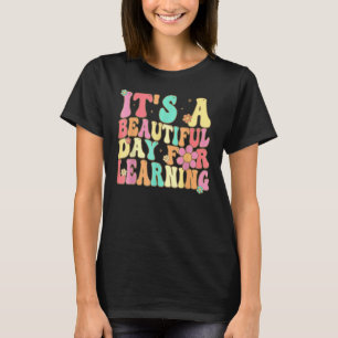 It s Beautiful Day For Learning Retro Teacher Stud T-Shirt