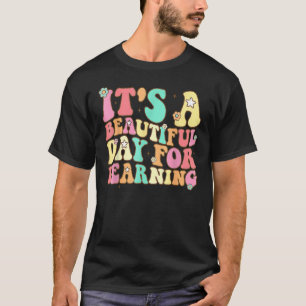 It s Beautiful Day For Learning Retro Teacher Stud T-Shirt