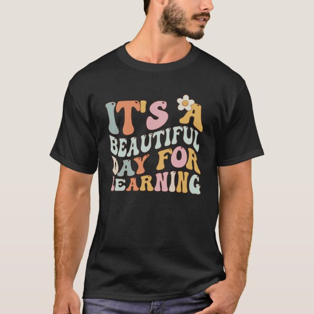 It s Beautiful Day For Learning Retro Teacher Stud T-Shirt (Front)