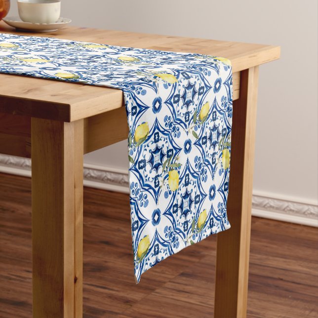 Italian style,mediterranean,majolica,lemon, short table runner (In Situ)