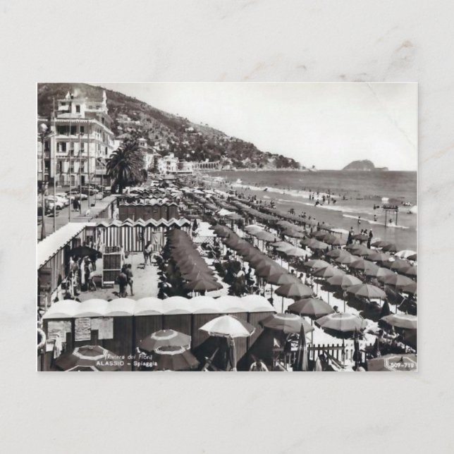 Italy,  Alassio, Umbrellas on the beach Postcard (Front)