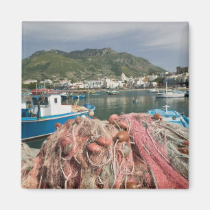 ITALY, Campania, (Bay of Naples), ISCHIA, FORIO: Magnet