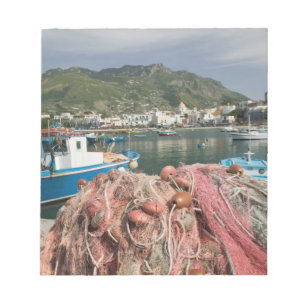 ITALY, Campania, (Bay of Naples), ISCHIA, FORIO: Notepad